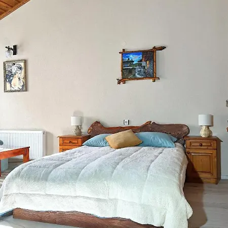 костовският * 체페레리