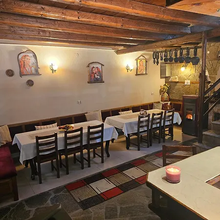 костовският 체페레리